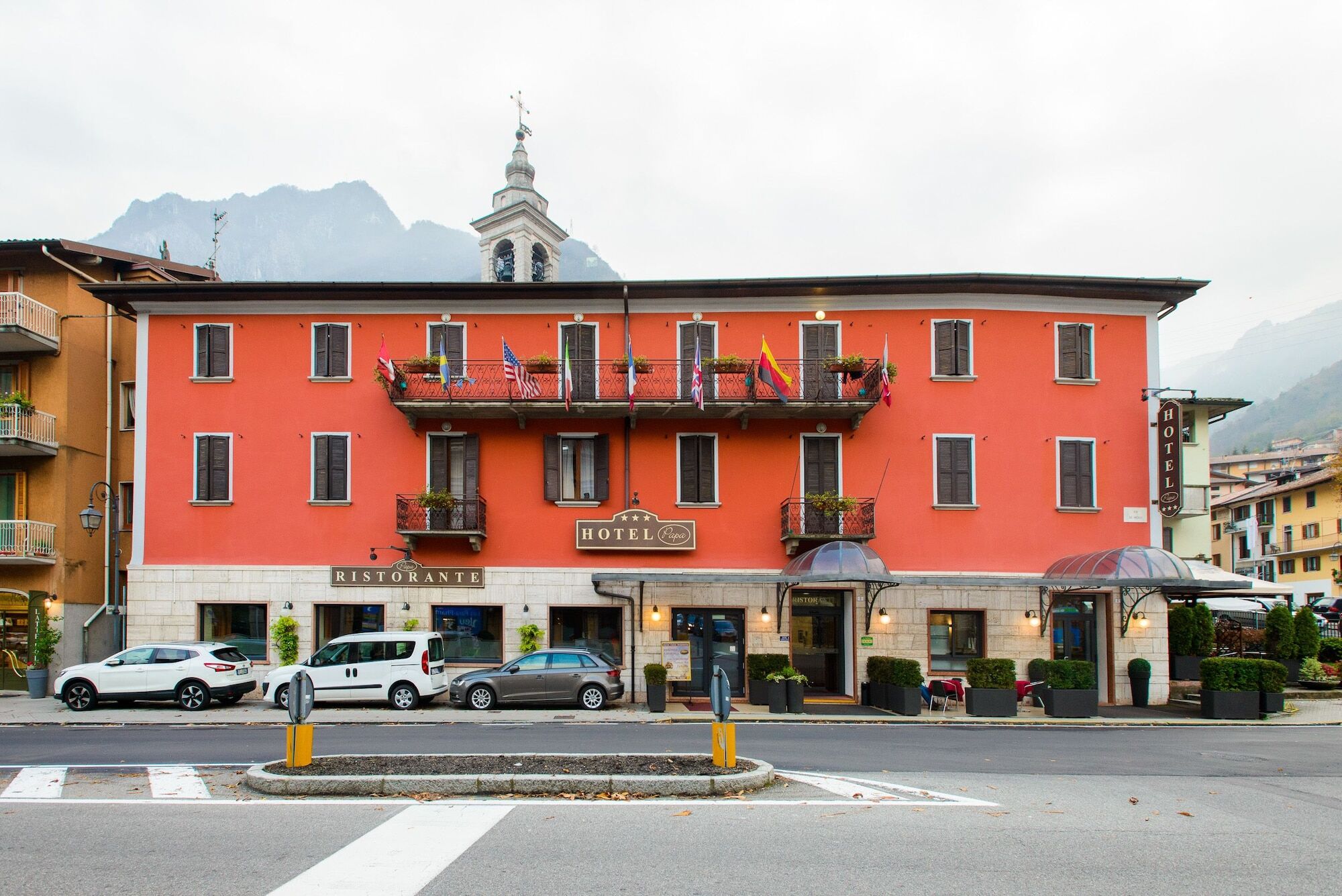Bes Hotel Papa San Pellegrino Terme Exterior photo